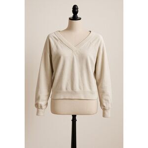 Universal Thread White V-Neck Sweatshirt Pullover Women’s Size XS Long Sleeve